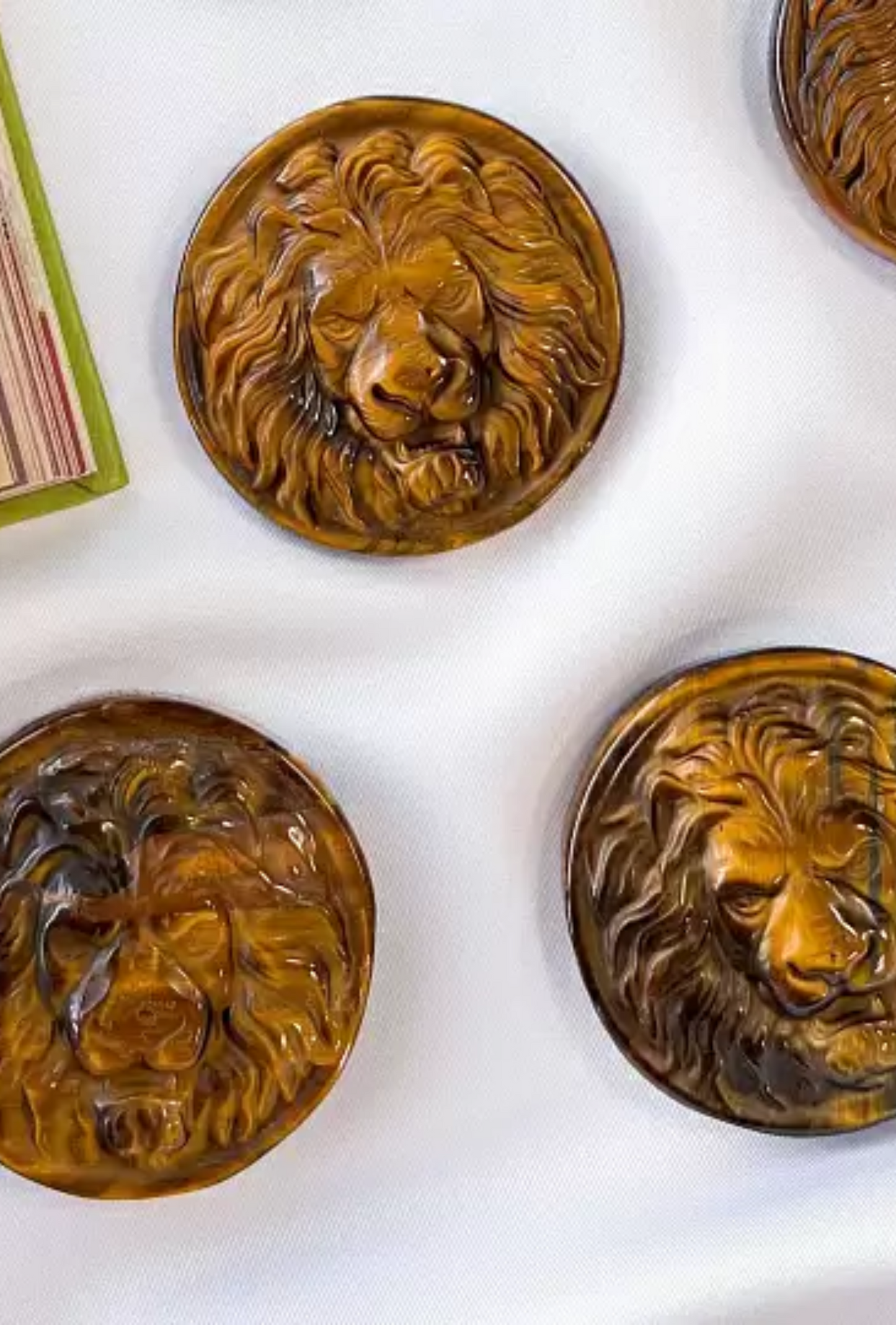 Tiger Eye Lion